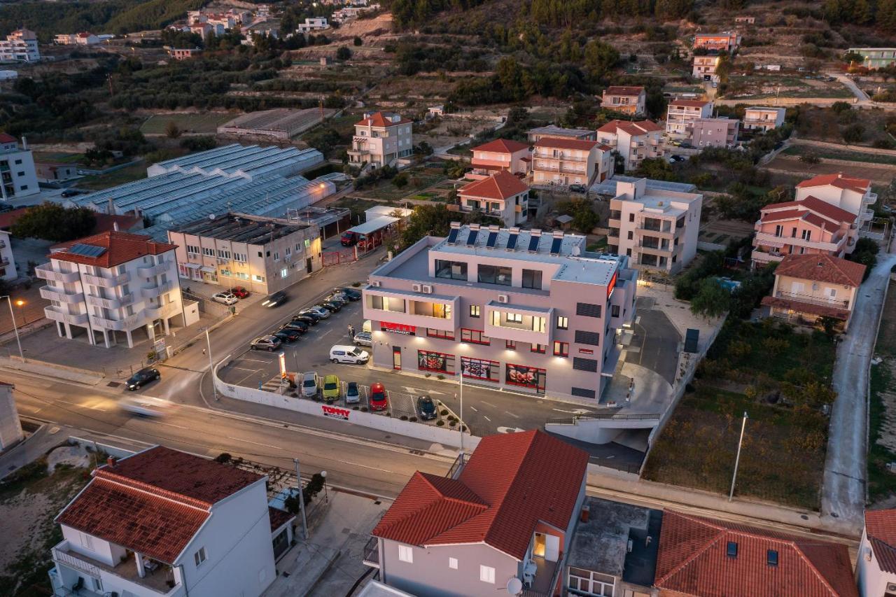 Mintos Luxury Resort Podstrana Exterior foto